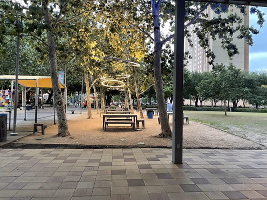Discovery Green Dog Run